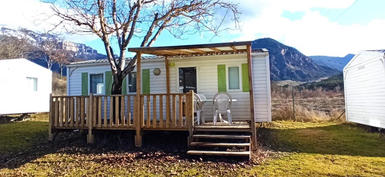 Hotel Camping Le Lac Bleu Châtillon-en-Diois Zewnętrze zdjęcie