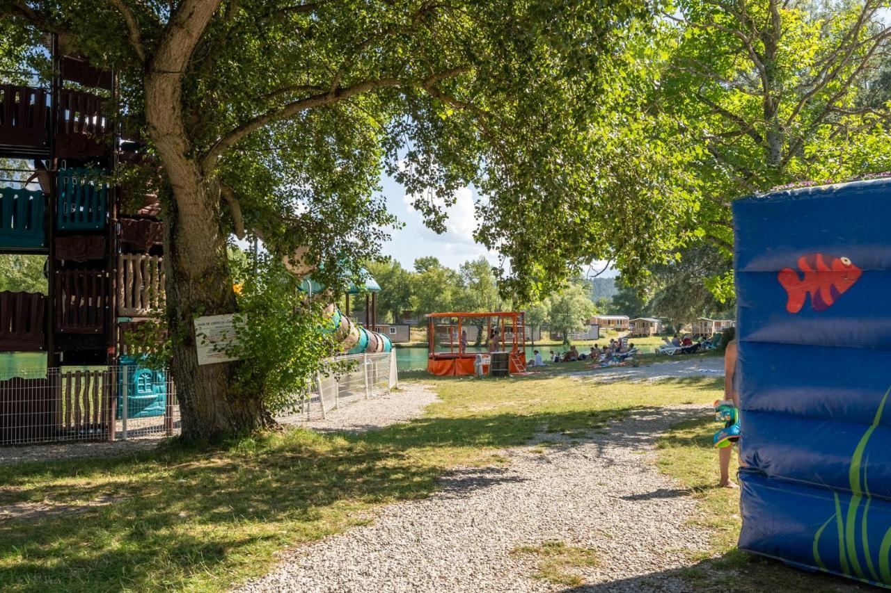 Hotel Camping Le Lac Bleu Châtillon-en-Diois Zewnętrze zdjęcie
