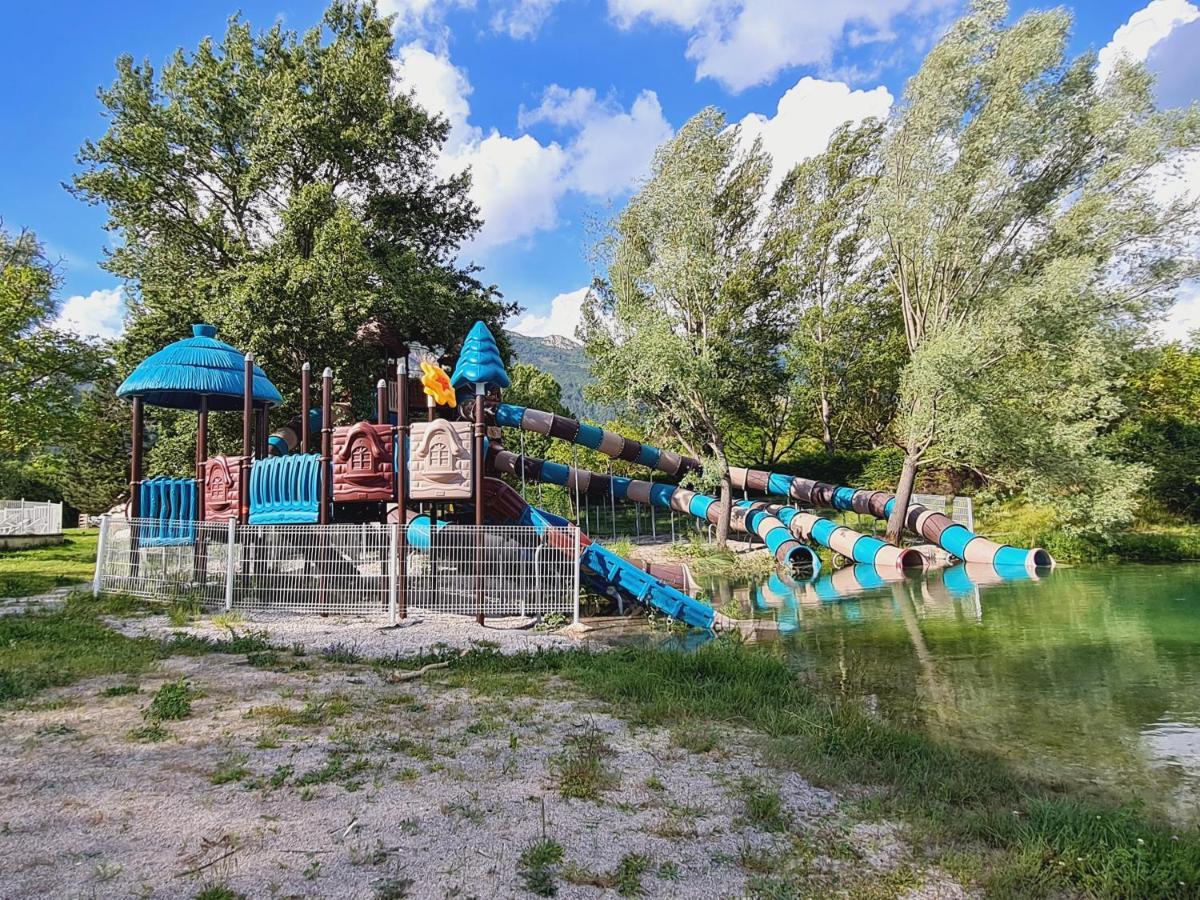 Hotel Camping Le Lac Bleu Châtillon-en-Diois Zewnętrze zdjęcie