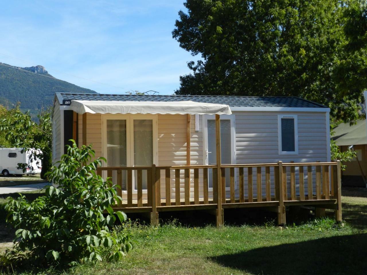 Hotel Camping Le Lac Bleu Châtillon-en-Diois Zewnętrze zdjęcie